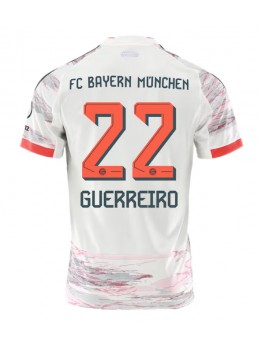 Billige Bayern Munich Raphael Guerreiro #22 Bortedrakt 2025-26 Kortermet